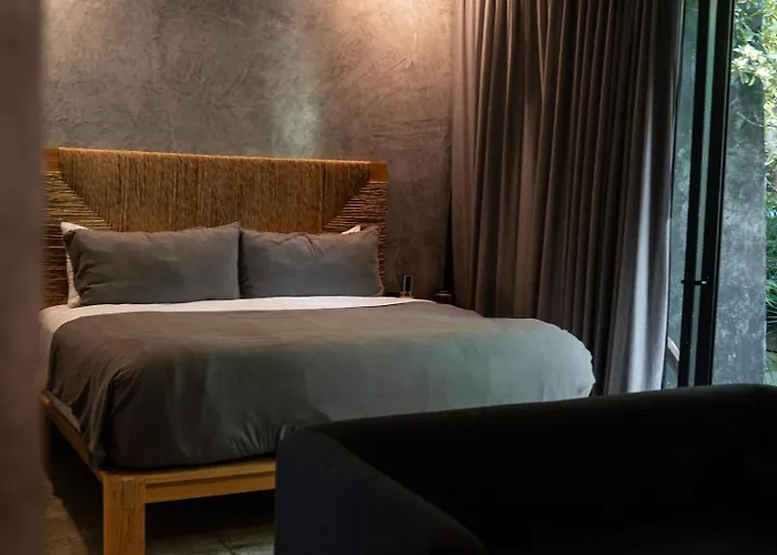Luxury Trio Villas, 7 Pools, 12 Brs, 32 Pax Tulum