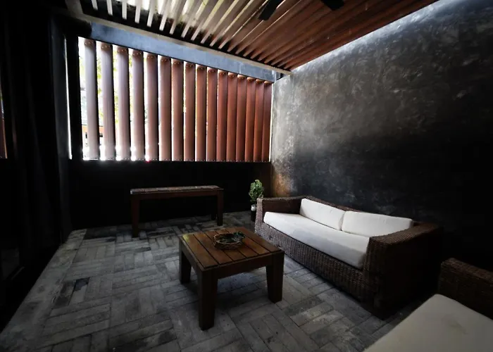 Luxury Trio Villas, 7 Pools, 12 Brs, 32 Pax Villa *